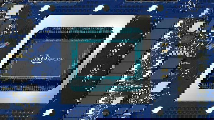 Immagine di I chip Intel Nervana AI sfidano Amazon e Microsoft