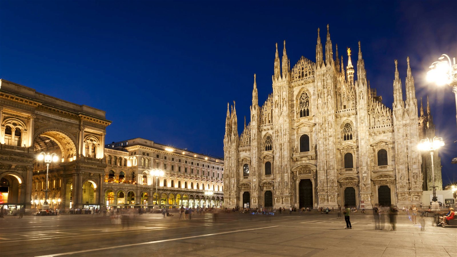 Immagine di Milano vince la classifica Amazon delle città in cui si legge di più