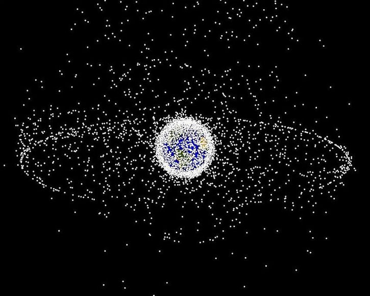 Immagine di Orbital Prime, il progetto USA per riciclare o rimuovere i detriti spaziali