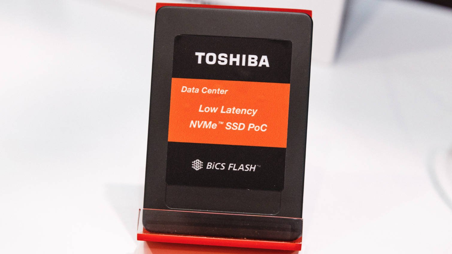 Immagine di Toshiba studia la memoria NAND PLC, può ospitare 5 bit per cella