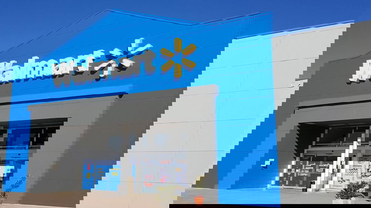 Immagine di USA: Walmart non pubblicizza più giochi e film violenti, ma continua a vendere armi