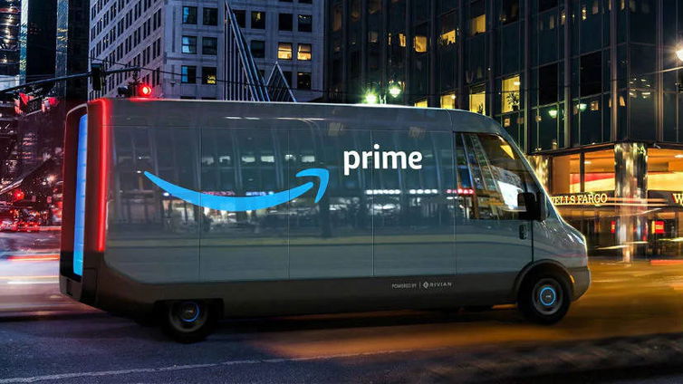 Immagine di Furgoni elettrici Rivian, nuovi dettagli sui veicoli destinati ad Amazon