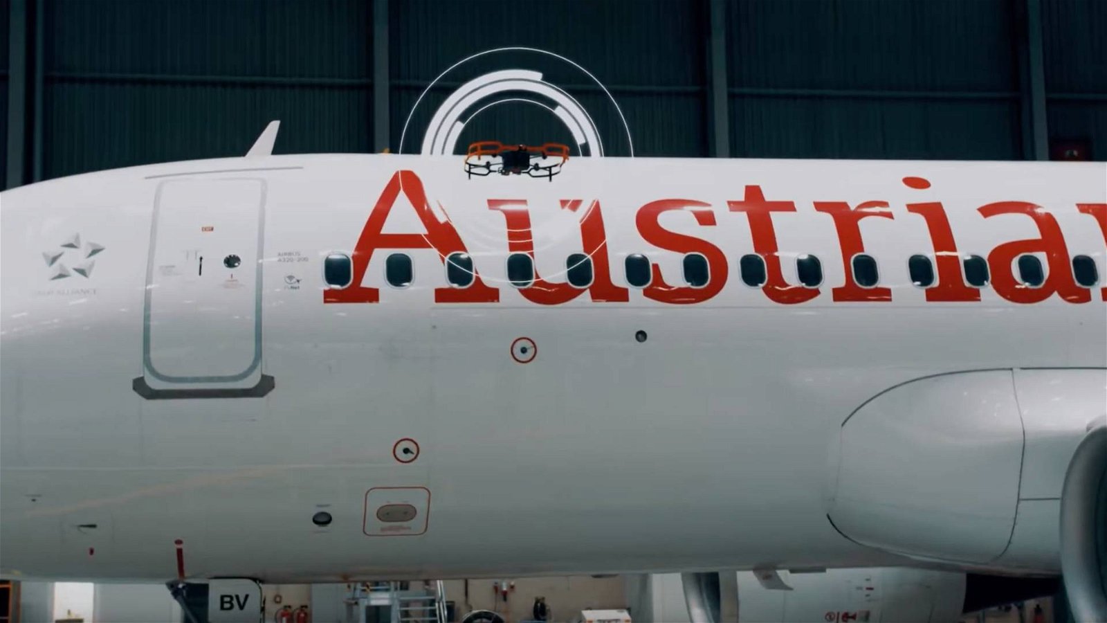 Immagine di Austrian Airlines, droni autonomi per l'ispezione di manutenzione dei velivoli
