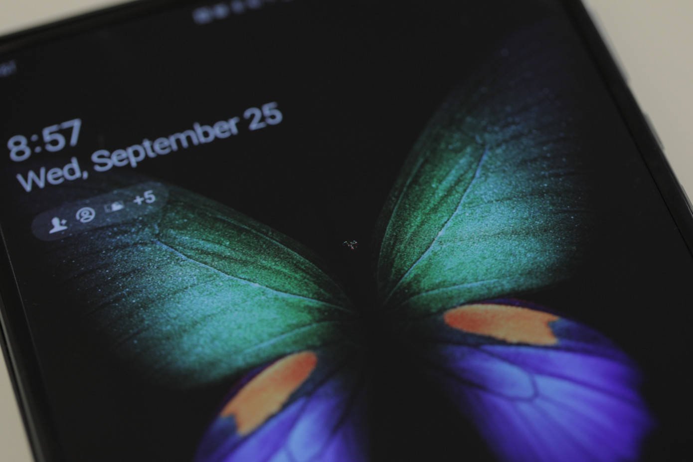 Immagine di Samsung Galaxy Fold 2: nuove immagini anticipano il design