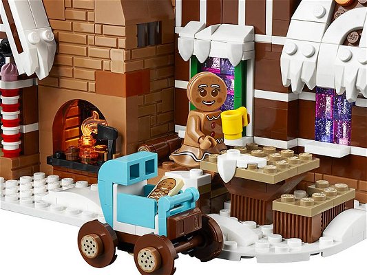 gingerbread-house-lego-51545.jpg
