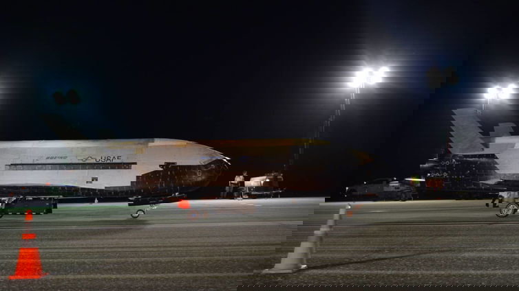 Immagine di Air Force, la navetta X-37B è atterrata in autonomia dopo 780 giorni di volo orbitale