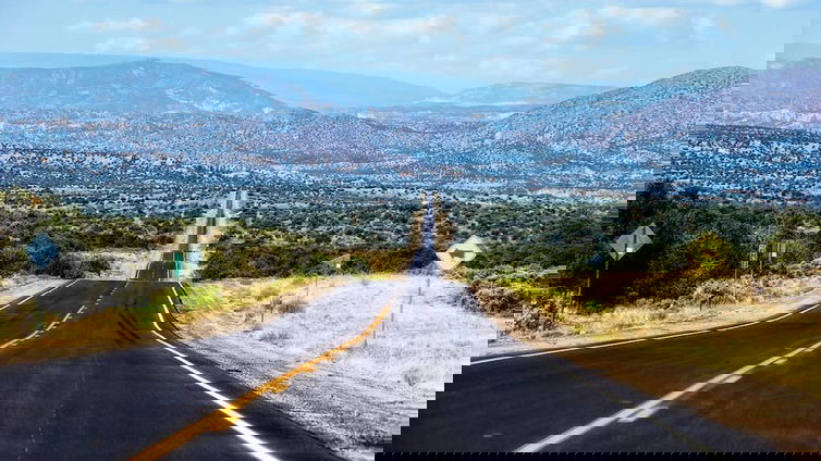 Immagine di Forever On the Road: la recensione del viaggio di Mondadori nel mondo di Kerouac