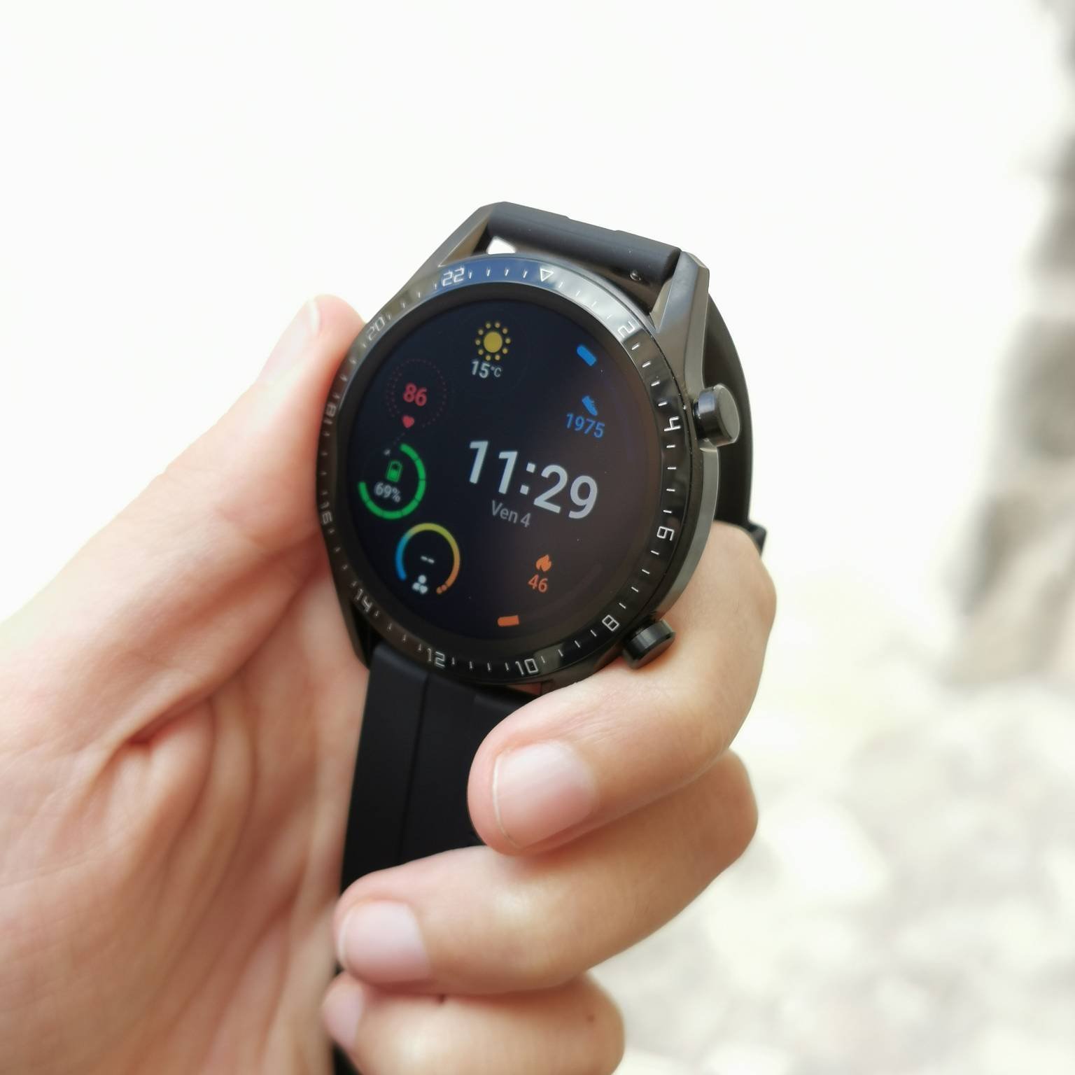 Immagine di Huawei Watch GT 2e: lo smartwatch per sportivi sarà svelato il 26 marzo, insieme alla serie P40