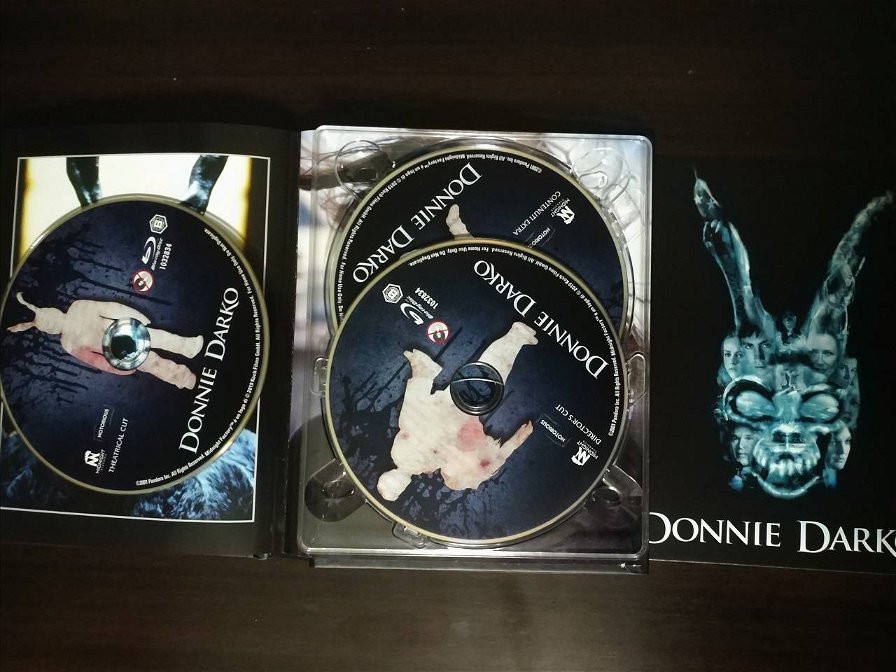 donnie-darko-limited-edition-63828.jpg
