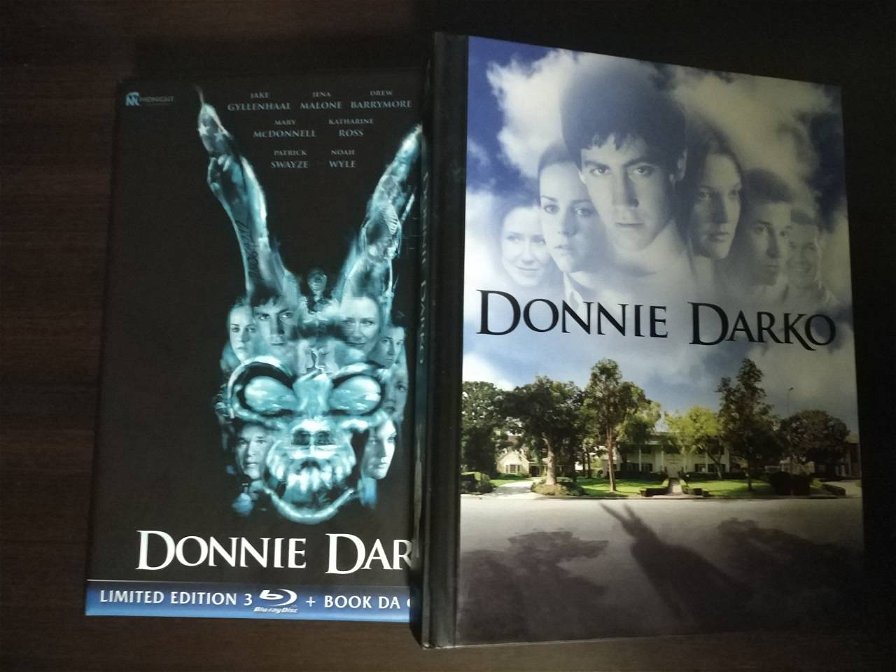 donnie-darko-limited-edition-63829.jpg