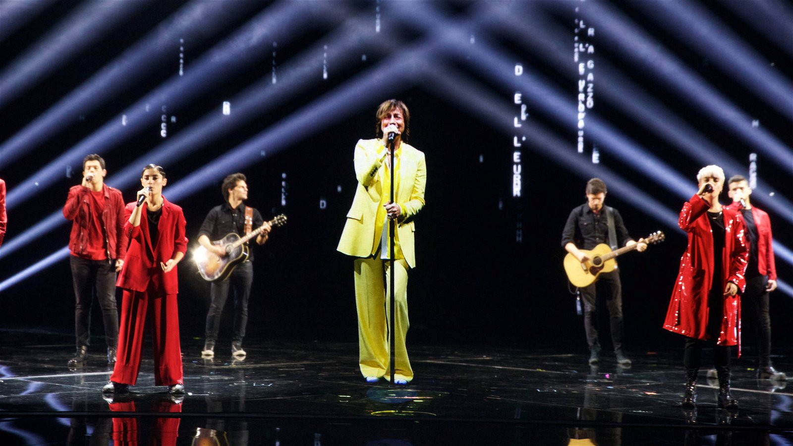 Immagine di 5G, a X Factor in onda la prima performance olografica live in Europa grazie a Vodafone