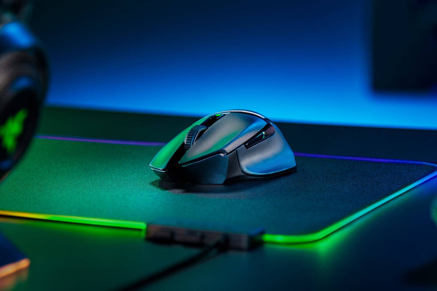 Immagine di Razer Basilisk Ultimate: uno dei migliori mouse da gaming in sconto! -17%