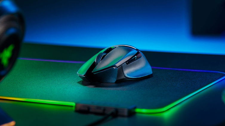 Immagine di Razer Basilisk Ultimate: uno dei migliori mouse da gaming in sconto! -17%