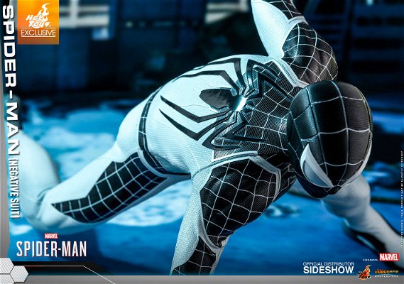 spider-man-negative-suit-62273.jpg