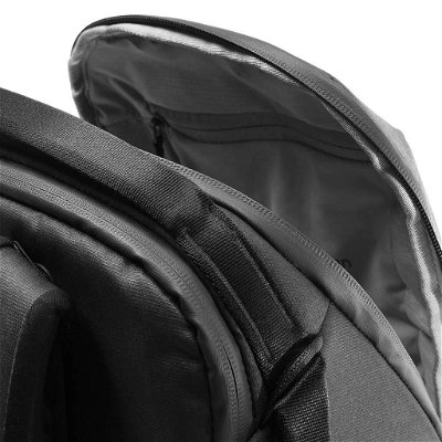 backpack-zip-67958.jpg
