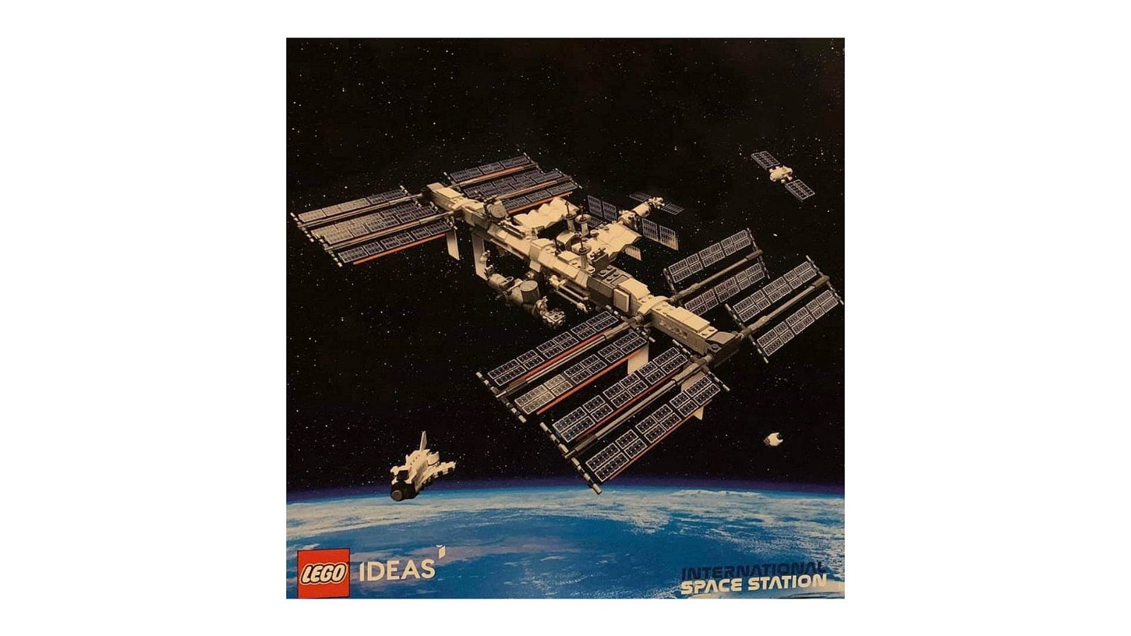 Immagine di LEGO: le immagini del nuovo set "International Space Station"