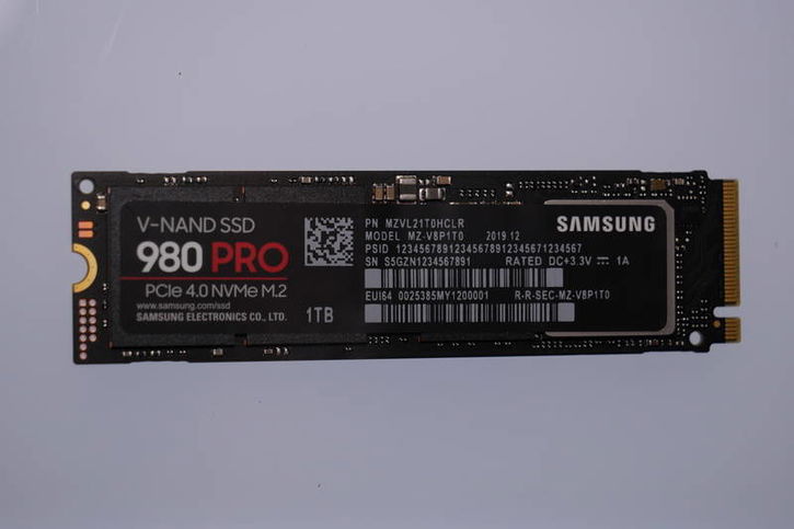 Immagine di Samsung, sorpresa al CES 2020: spunta l'SSD 980 PRO con supporto PCI Express 4.0