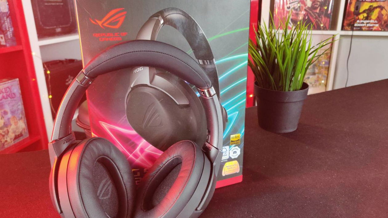 Immagine di Asus ROG Strix GO 2.4 | Recensione