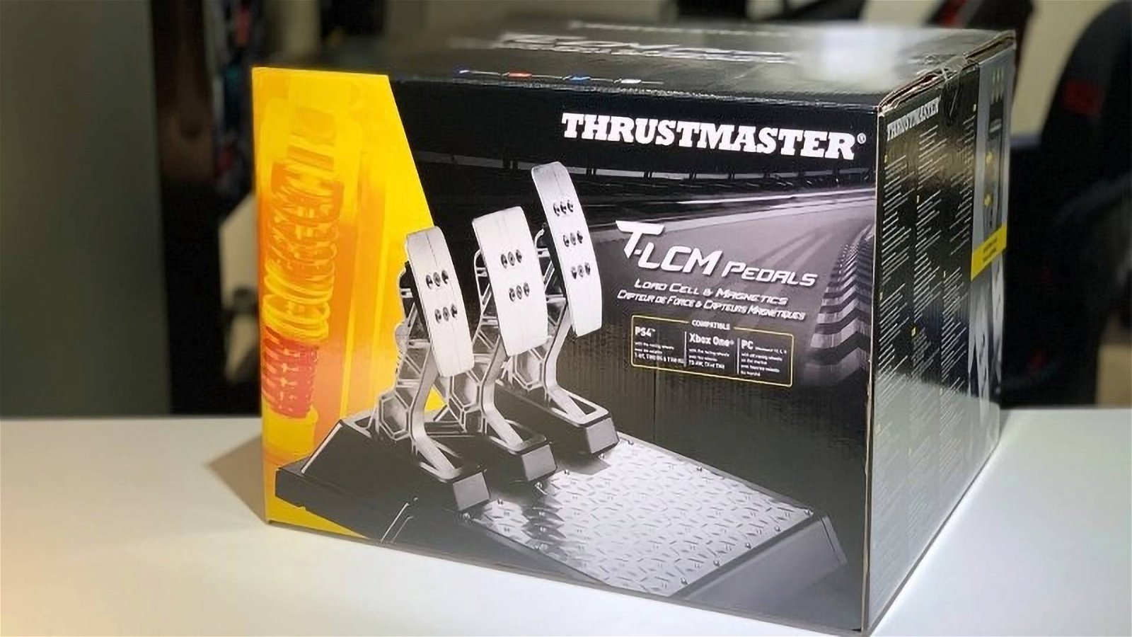 Immagine di Thrustmaster T-LCM, quando arriverà la nuova pedaliera con cella di carico?