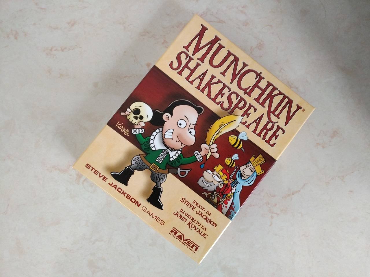 Immagine di Munchkin Shakespeare, la recensione: Two Bees, or Not Two Bees!
