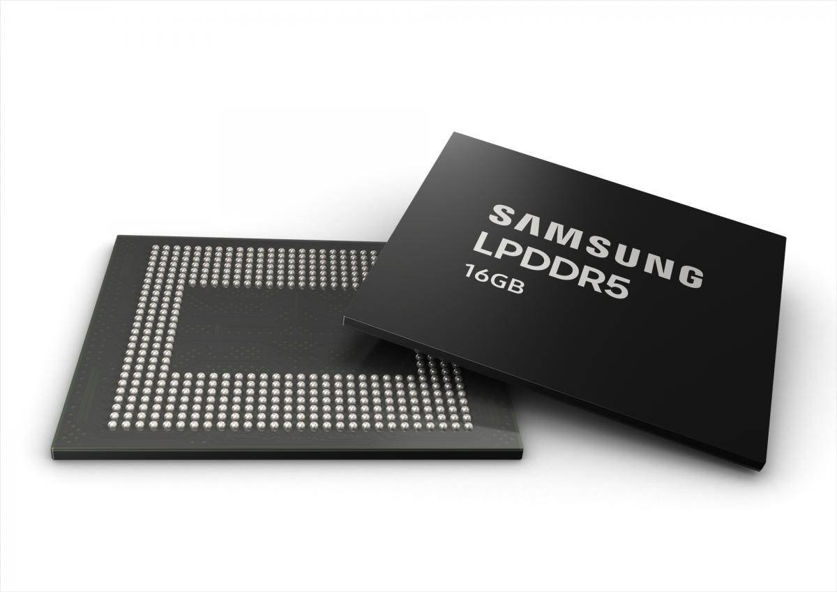Immagine di Samsung, iniziata la produzione di massa per le memorie LPDDR5 da 16 GB