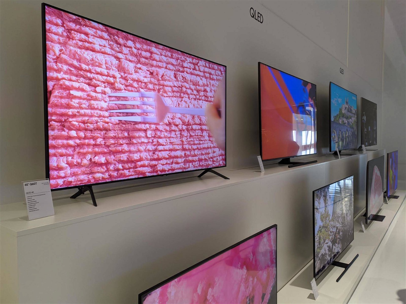 Immagine di Samsung, tutti i TV QLED e le soundbar che arriveranno nel 2020