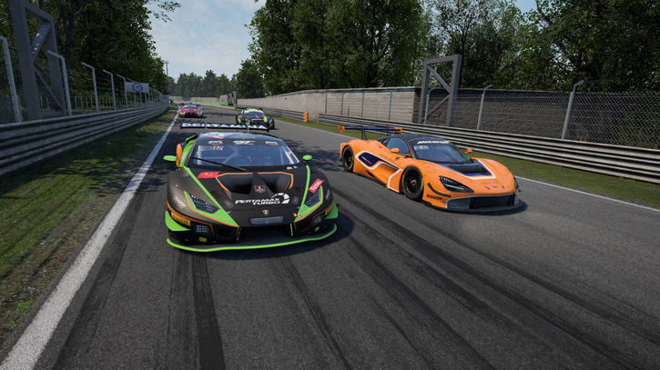 Immagine di Assetto Corsa: vendite record per il gioco di corse italiano