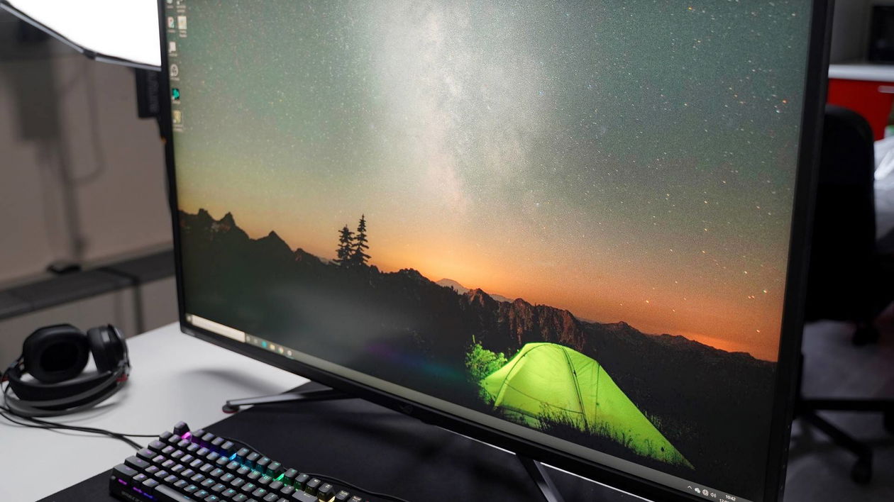 Immagine di Asus ROG PG43UQ - Recensione