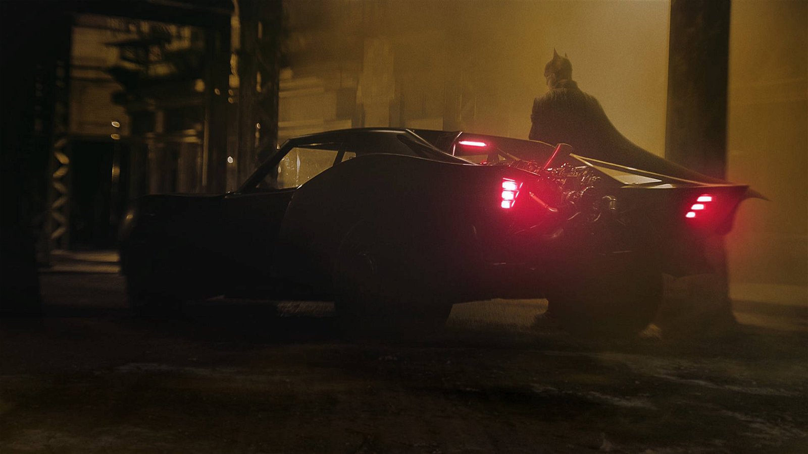 Immagine di The Batman: nuove immagini della Batmobile da Abu Dabhi