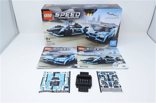 lego-speed-champions-76898-jaguar-duo-84292.jpg
