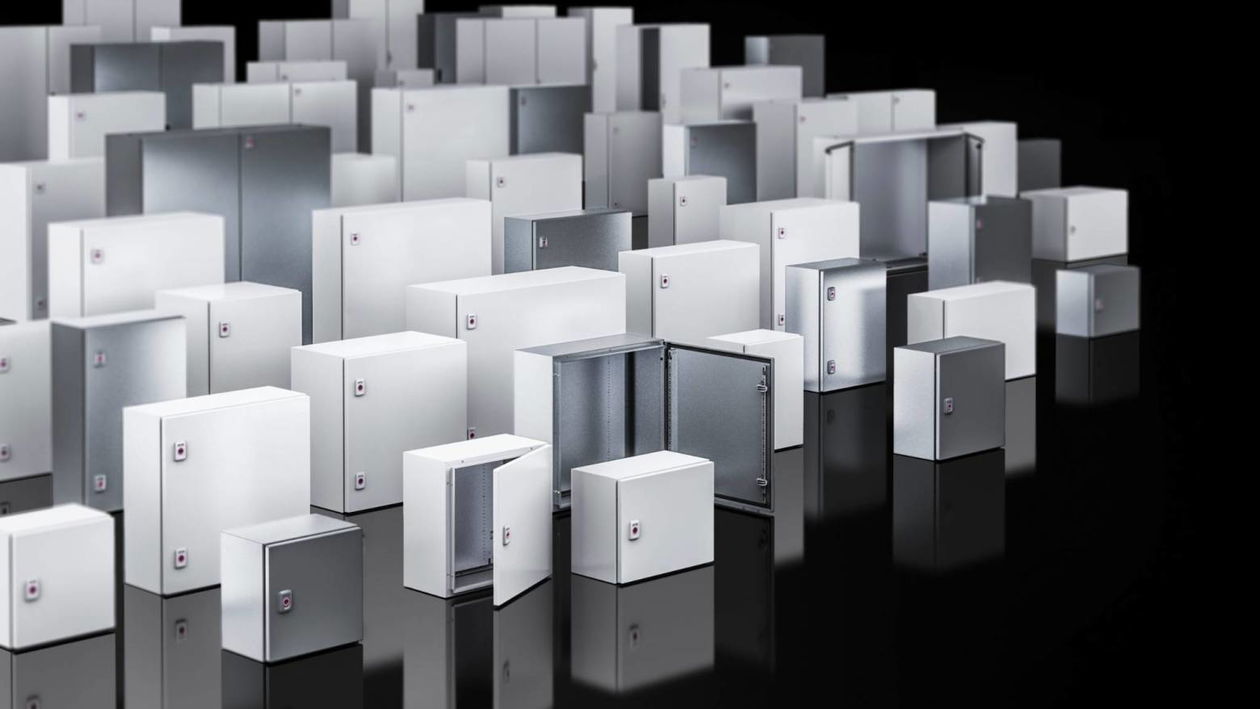 Immagine di Rittal lancia i nuovi armadietti compatti AX e i contenitori di piccole dimensioni KX