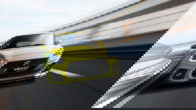 Immagine di Suzuki Swift Sport si fa ibrida: arriverà a marzo con 130 CV
