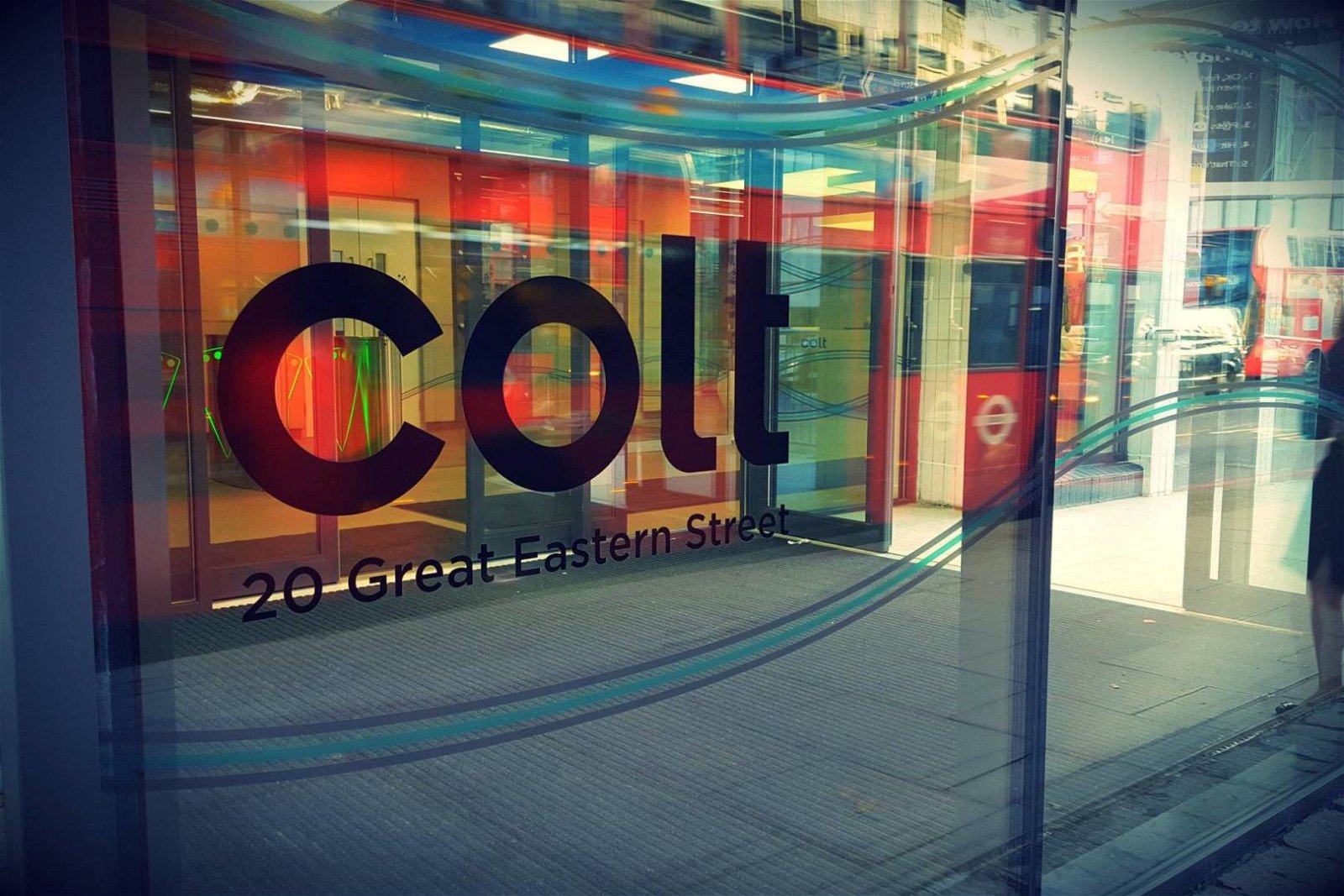 Immagine di Da Colt accesso ai servizi cloud di Oracle in Italia tramite FastConnect
