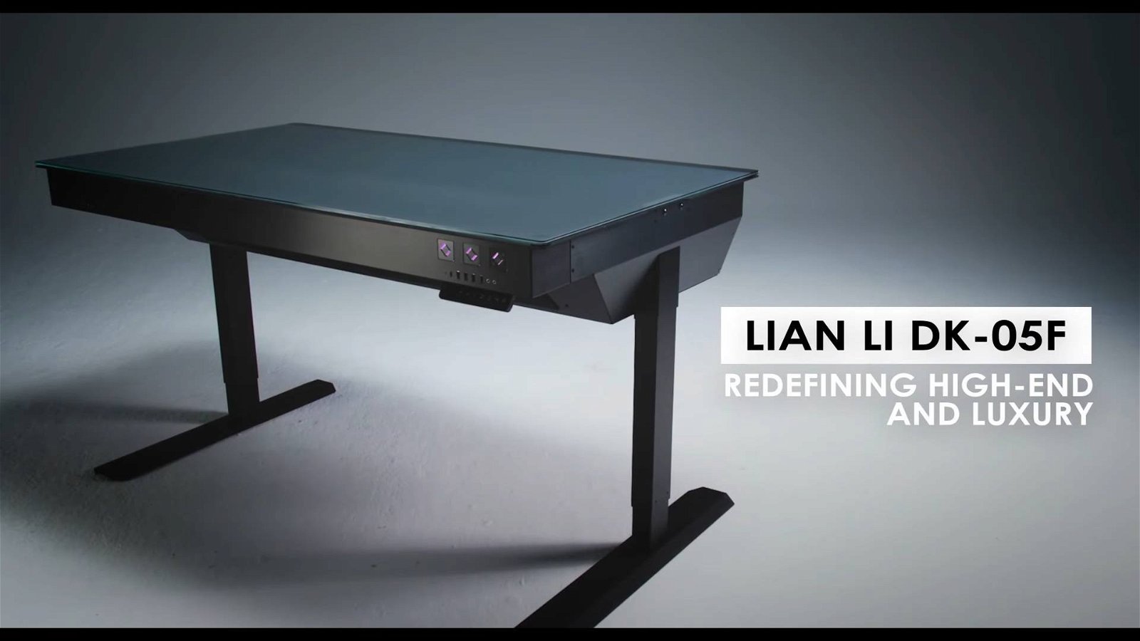 Immagine di Lian Li annuncia i nuovi Desk-Case con vetro elettro cromico: DK-05F e DK-04F