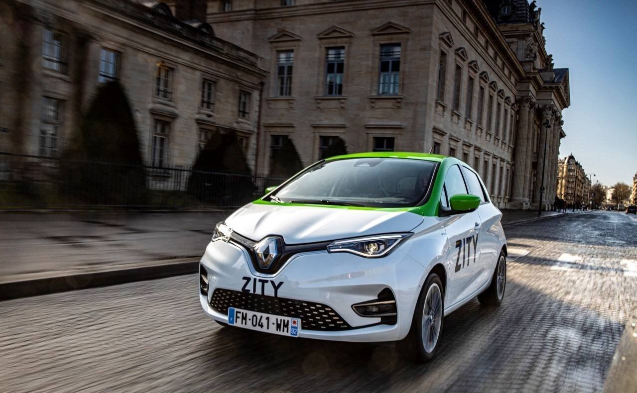 Immagine di Renault, servizio di car sharing dedicato ai medici francesi