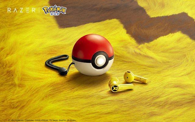 Immagine di Razer, ecco gli auricolari true wireless dedicati ai Pokémon: sono racchiusi in una Poké Ball