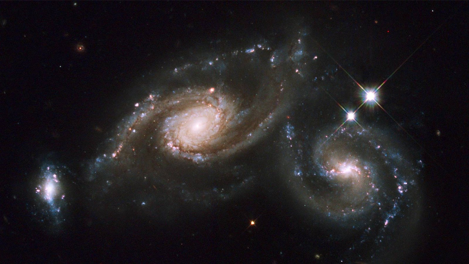 Immagine di Hubble compie 30 anni e ci mostra ciò che ha visto nell'universo nel giorno del nostro compleanno