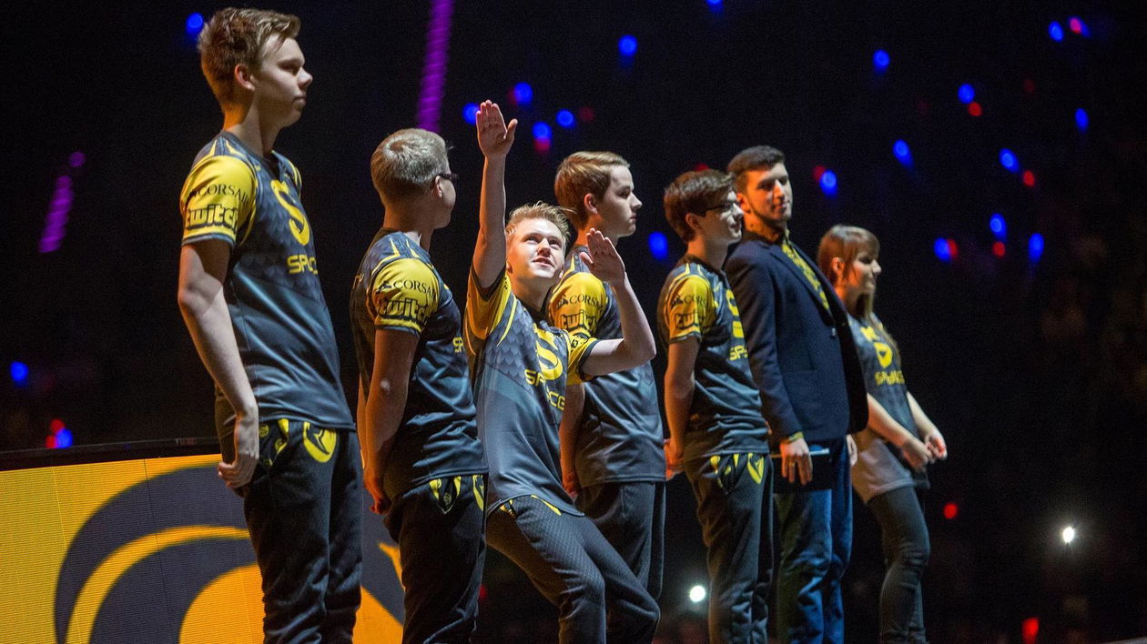 Immagine di eSport, gli investimenti crescono del 714%