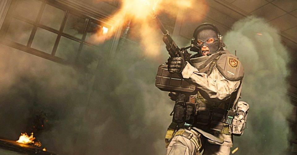 Immagine di Call of Duty Warzone sotto accusa, skin di Roze ritenuta pay-to-win
