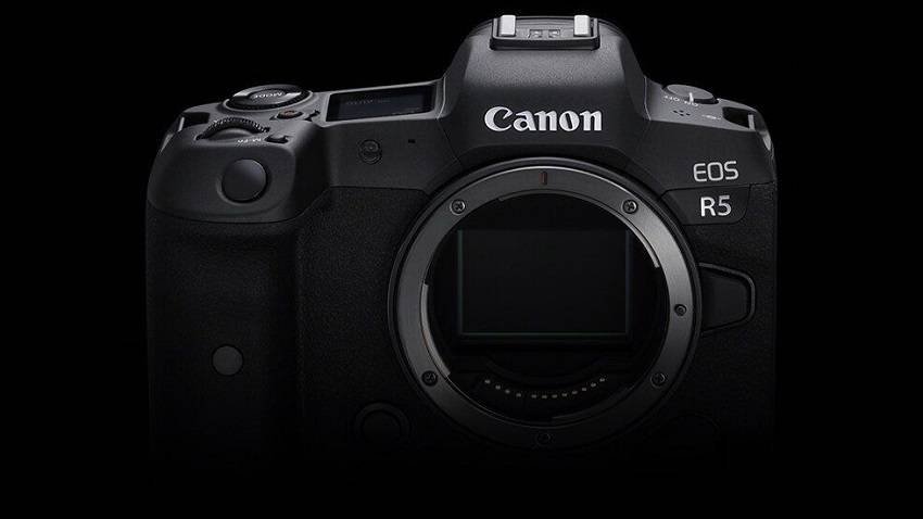 Immagine di La Canon EOS R5 potrebbe costare meno di 4000 dollari (solo corpo)
