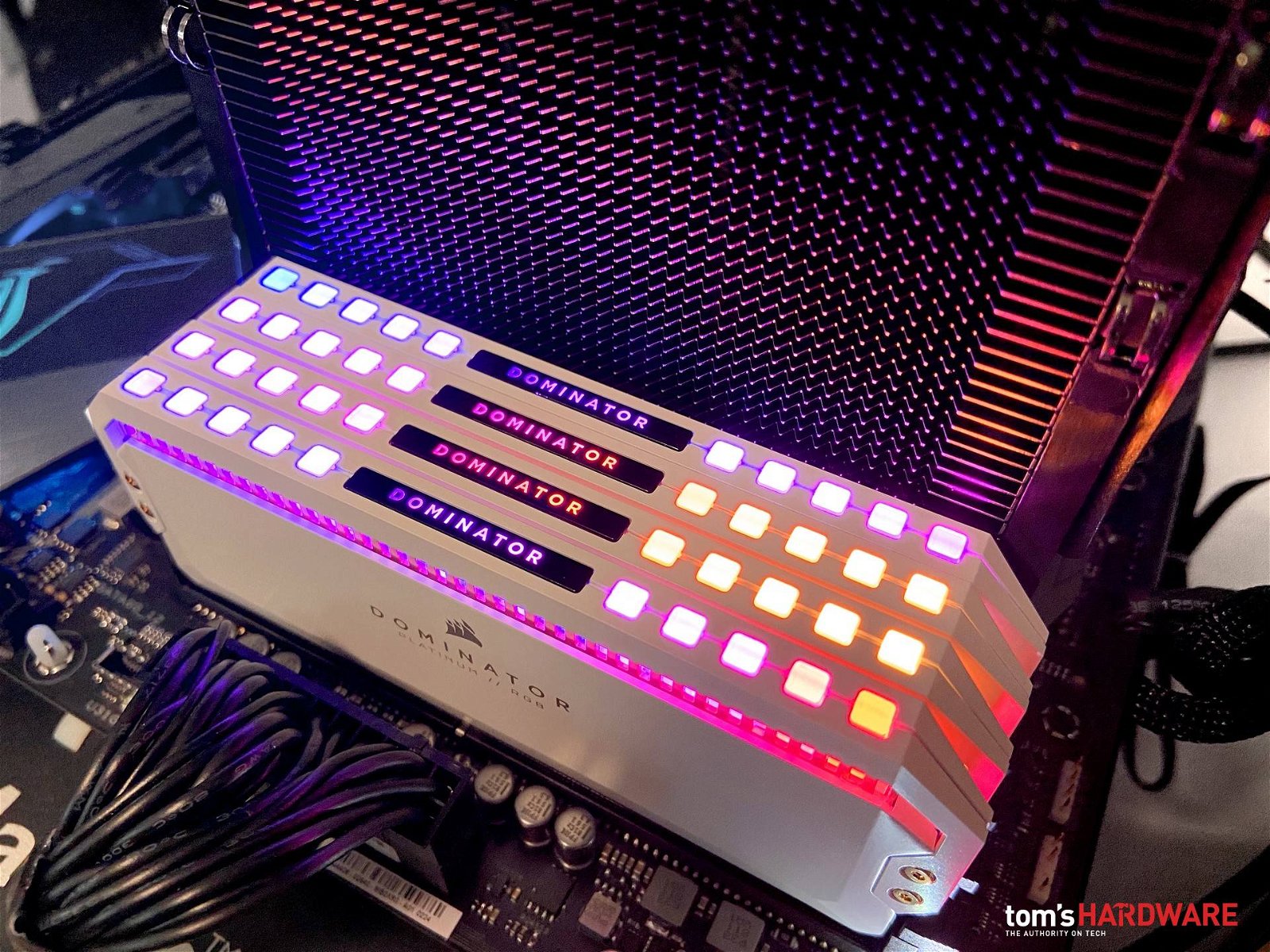 Immagine di Le RAM DDR5 produrranno più calore delle memorie DDR4?