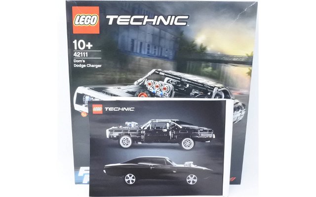 lego-technic-dom-s-dodge-charger-98815.jpg