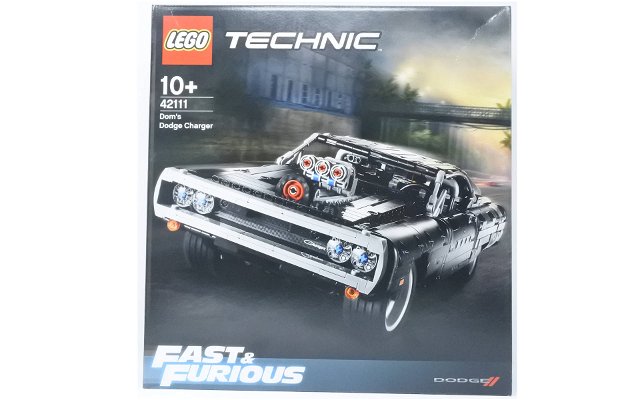lego-technic-dom-s-dodge-charger-98818.jpg