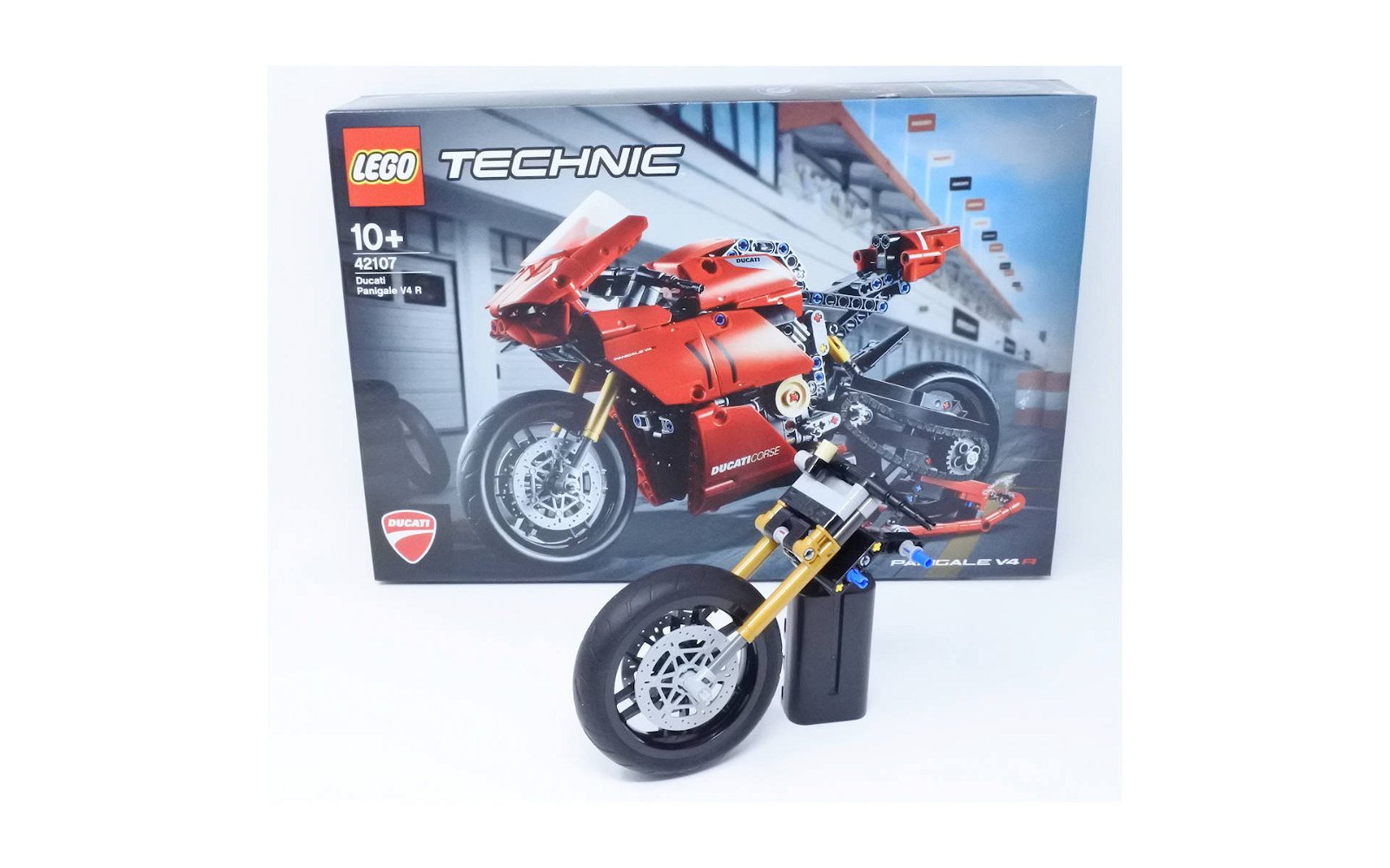 LEGO Technic # 42107 Ducati Panigale V4 R: la recensione - Tom's
