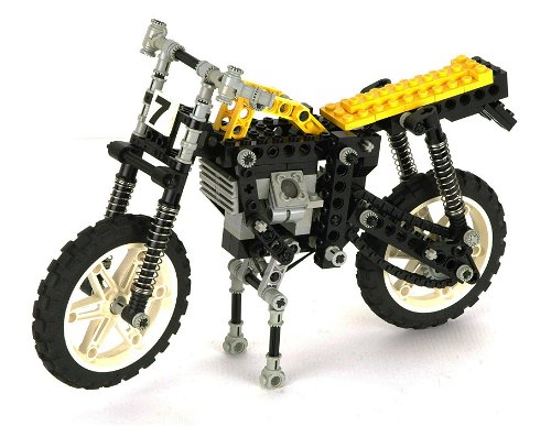 lego-technic-motorbike-99892.jpg
