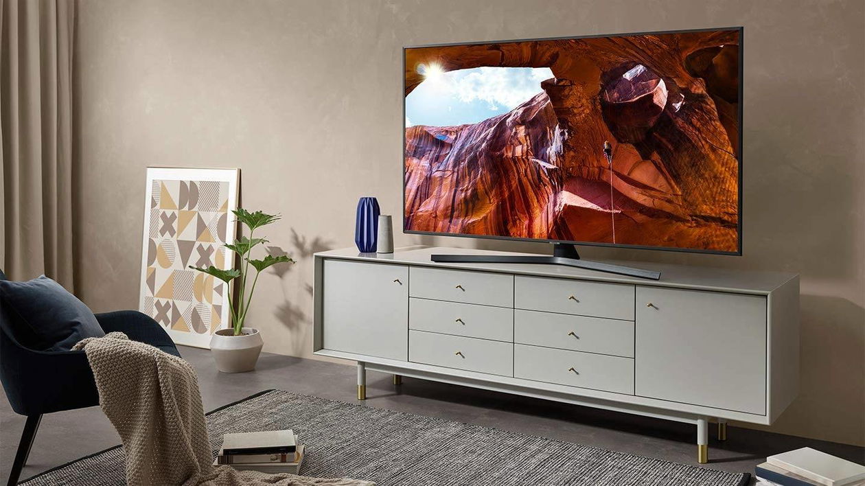 Immagine di Smart Tv Samsung con 1200€ di sconto da Unieuro!
