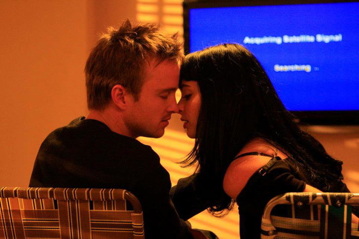 Immagine di Aaron Paul e Krysten Ritter di Breaking Bad si riuniscono per un nuovo progetto