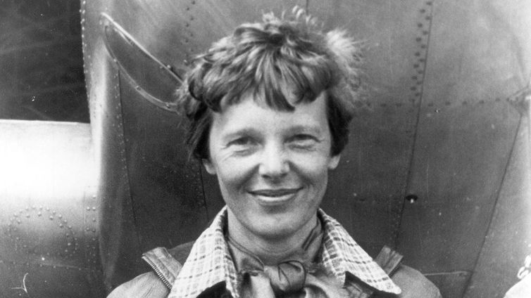 Immagine di Amelia Earhart, i 123 anni della donna nata con le ali ai piedi