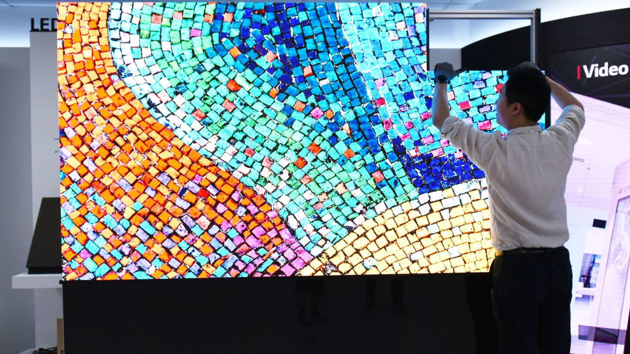 Immagine di LG presenta la nuova soluzione Led Signage LSAA