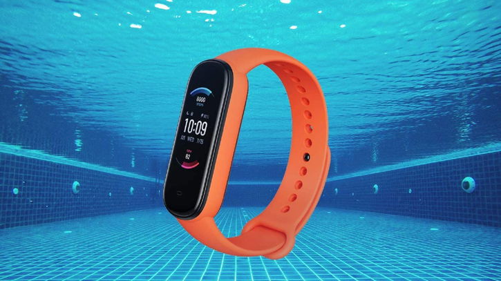 Immagine di Amazfit Band 5 sfida Mi Band 5: Alexa integrata e sensore SpO2